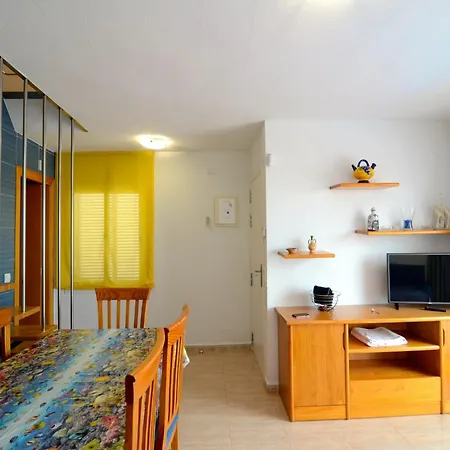 Appartement In Spain Near Sandy